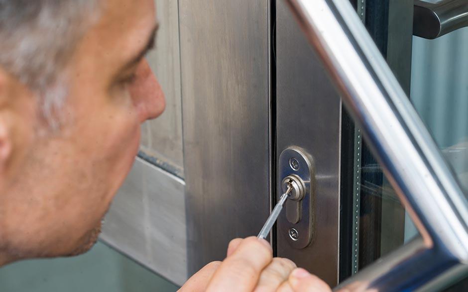 ouverture porte blindée Marseille 11
